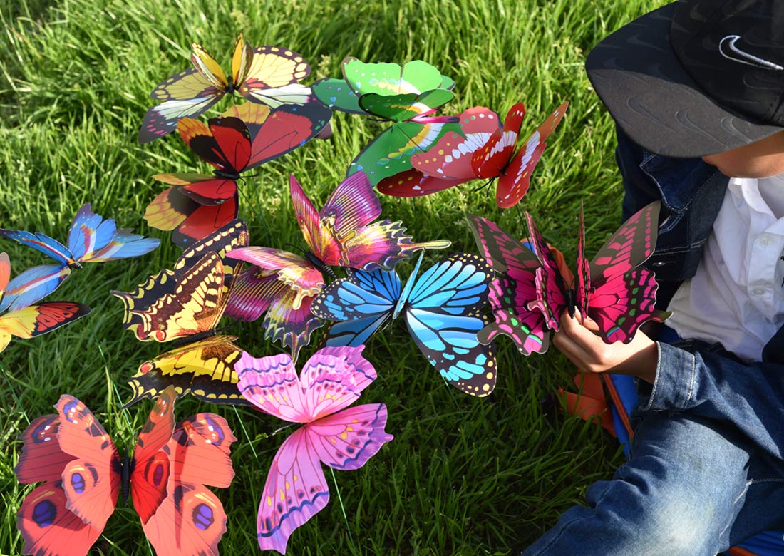 Giant Butterfly Garden Stakes Decorations Outdoor 3D Butterflies Lawn Decorative Yard Decor Patio Accessories Ornaments PVC Gardening Art Christmas Whimsical Gifts (Pack of 12)