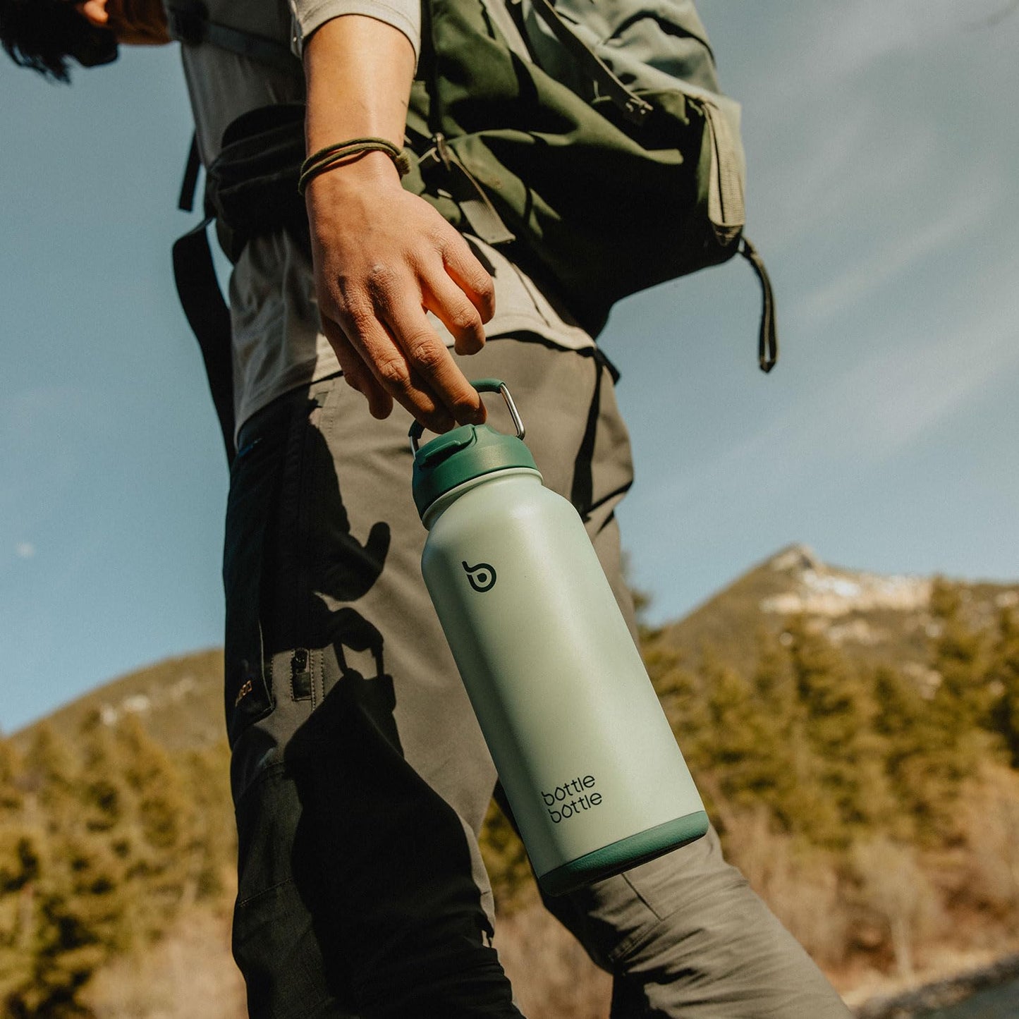 bottlebottle Insulated Water Bottle 950ml(32oz) Stainless Steel Sports Water Bottles with Straw Dual-use Lid Drink Flask Design for Gym with Pill Box (Green)