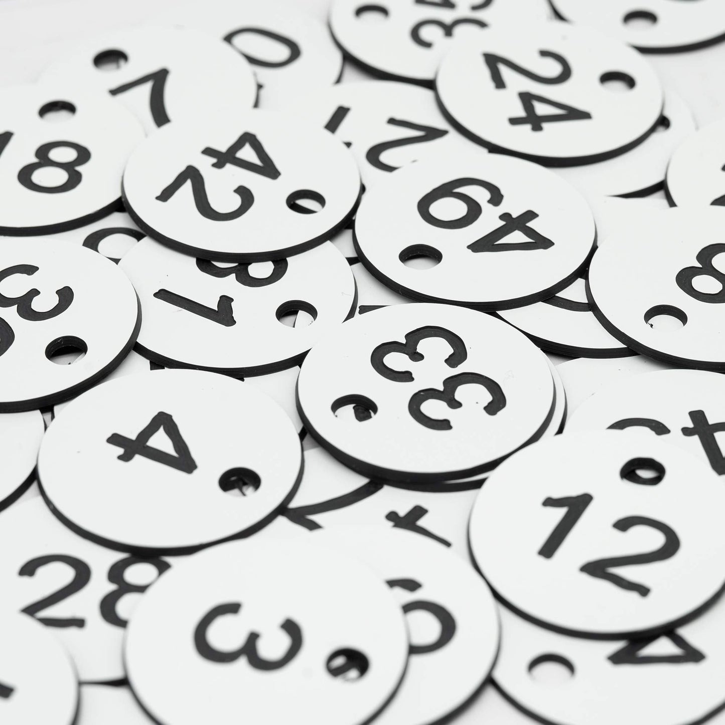 Plastic ID Number Tags Key Tags with Key Rings (1-50, White)