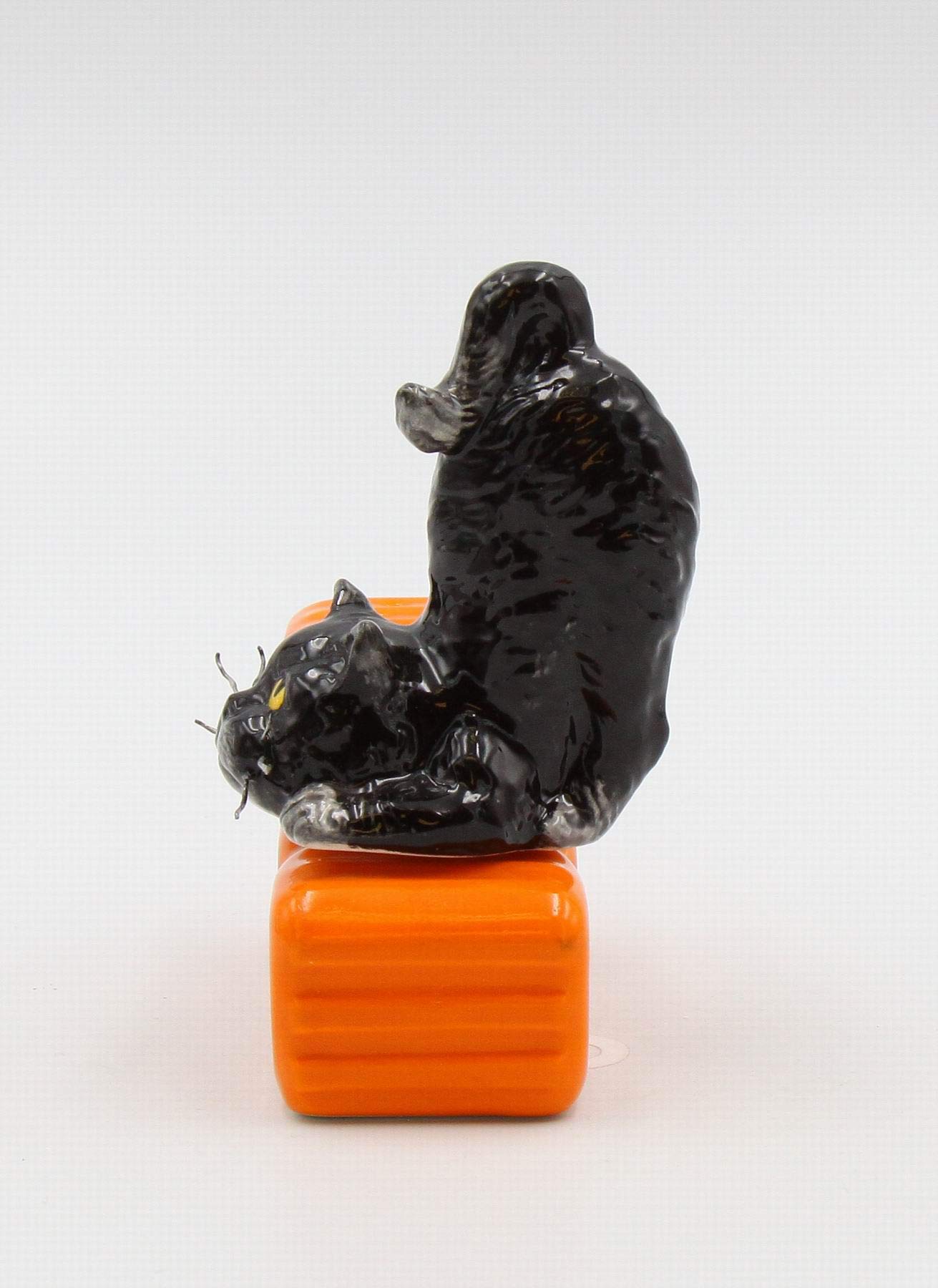 Fine Ceramic Black Cat on Boo Salt & Pepper Shakers Set, 4-1/2" H