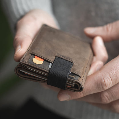 DONBOLSO Wallet 2 I Slim Wallet with Coin Pocket and RFID Protection I 8 Card Slots for up to 12 Cards I I Genuine Leather Credit Card Holder for Men and Women I Brown Vintage