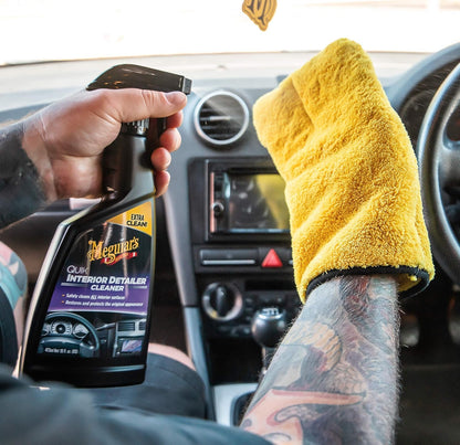 Meguiar's Quik Interior Detailer Cleaner 473ml for a Matt Finish. Cleans all Interior Car Surfaces - G13616EU