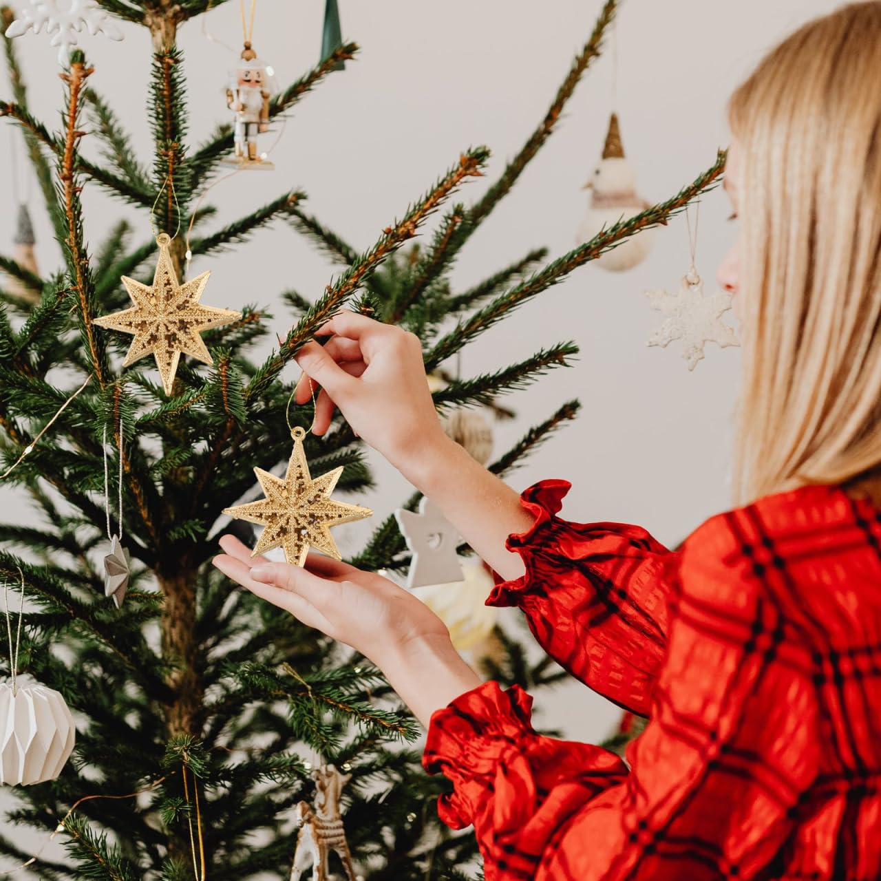 Gold Star Pendant Christmas Ornaments Set Mini Hanging Decorations for Christmas Tree Holiday Party Home 3.38 Inch Lightweight Plastic Star Decor