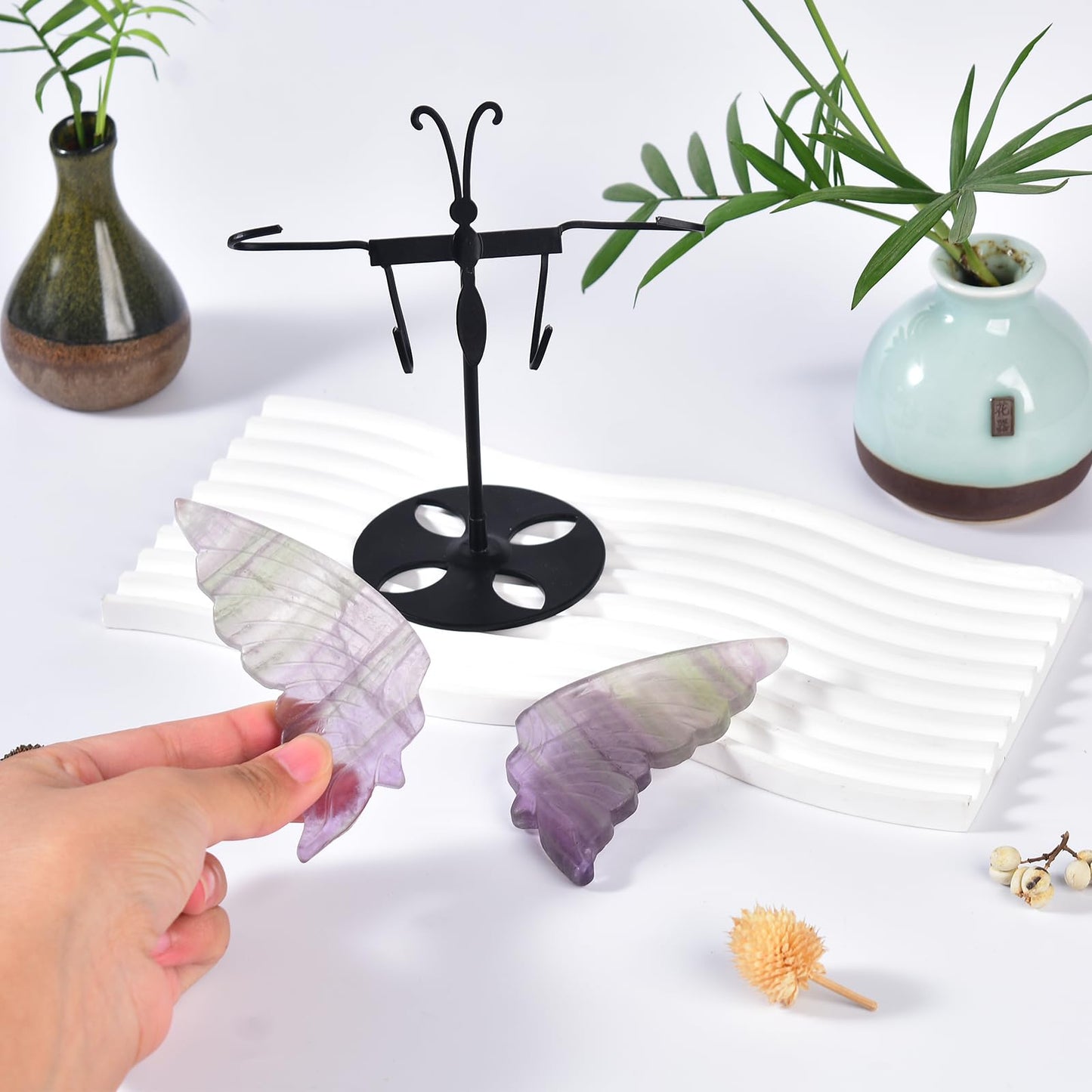 JIC Gem Rainbow Fluorite Crystal Butterfly Art Angel Wings Sculpture Carving,Healing Crystal Butterfly Ornaments Energy Decorative Stone Reiki Gifts (1pair, 10cm)