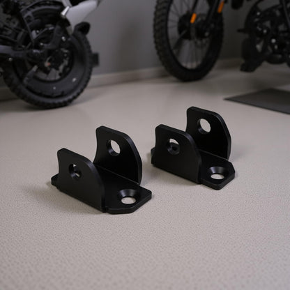 MOTOULAX Electric Dirt Bike Foot Pegs Bracket, Aluminium Alloy Footpeg Holder Replacement with Powder Coated Finish, for Electric Dirt Bike