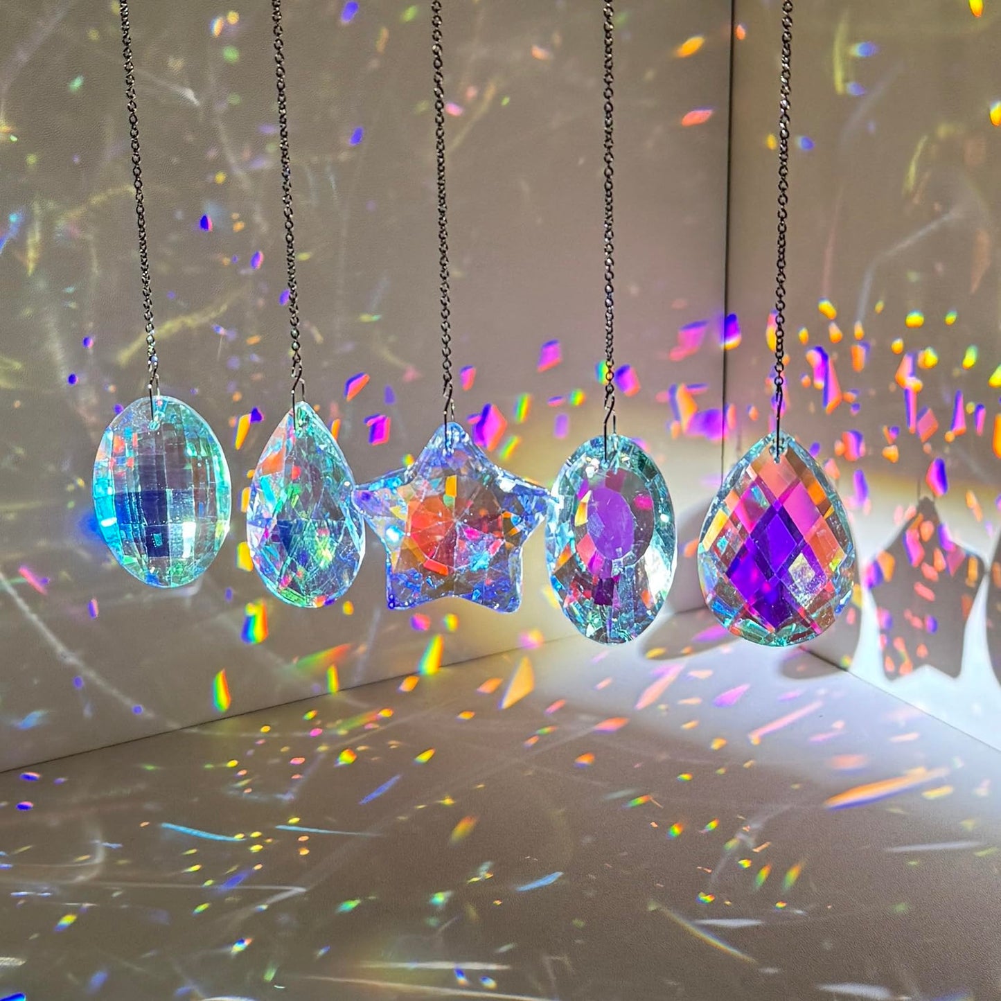 5PCS Crystal Sun Catcher Prisms,Rainbow Maker for Room, Windows,Garden Fantasy Aesthetic Home Decor,Hanging Suncatchers with Glass Prism (Star)