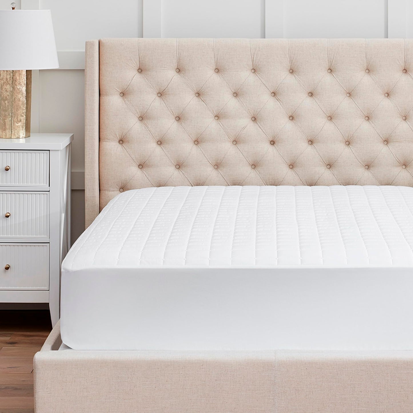 Boll & Branch Mattress Protector - Full Size, White Cover - 1 Fitted Protector Included -Padded Fill, Soft, and Breathable - Hypoallergenic and Safe for Sensitive Skin