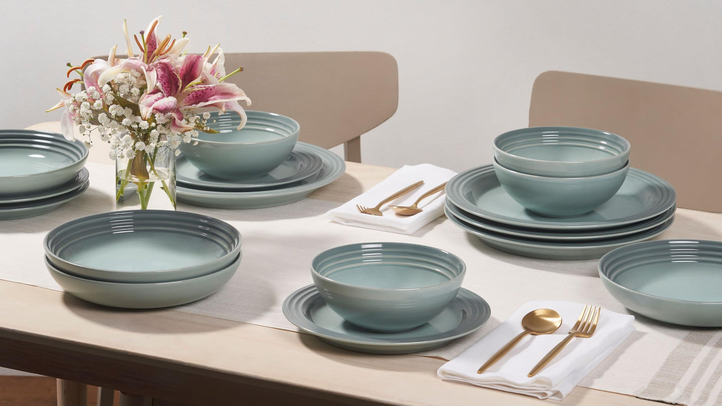 Le Creuset Stoneware Set of 4 Pasta Bowls, 8.5" each, Sea Salt
