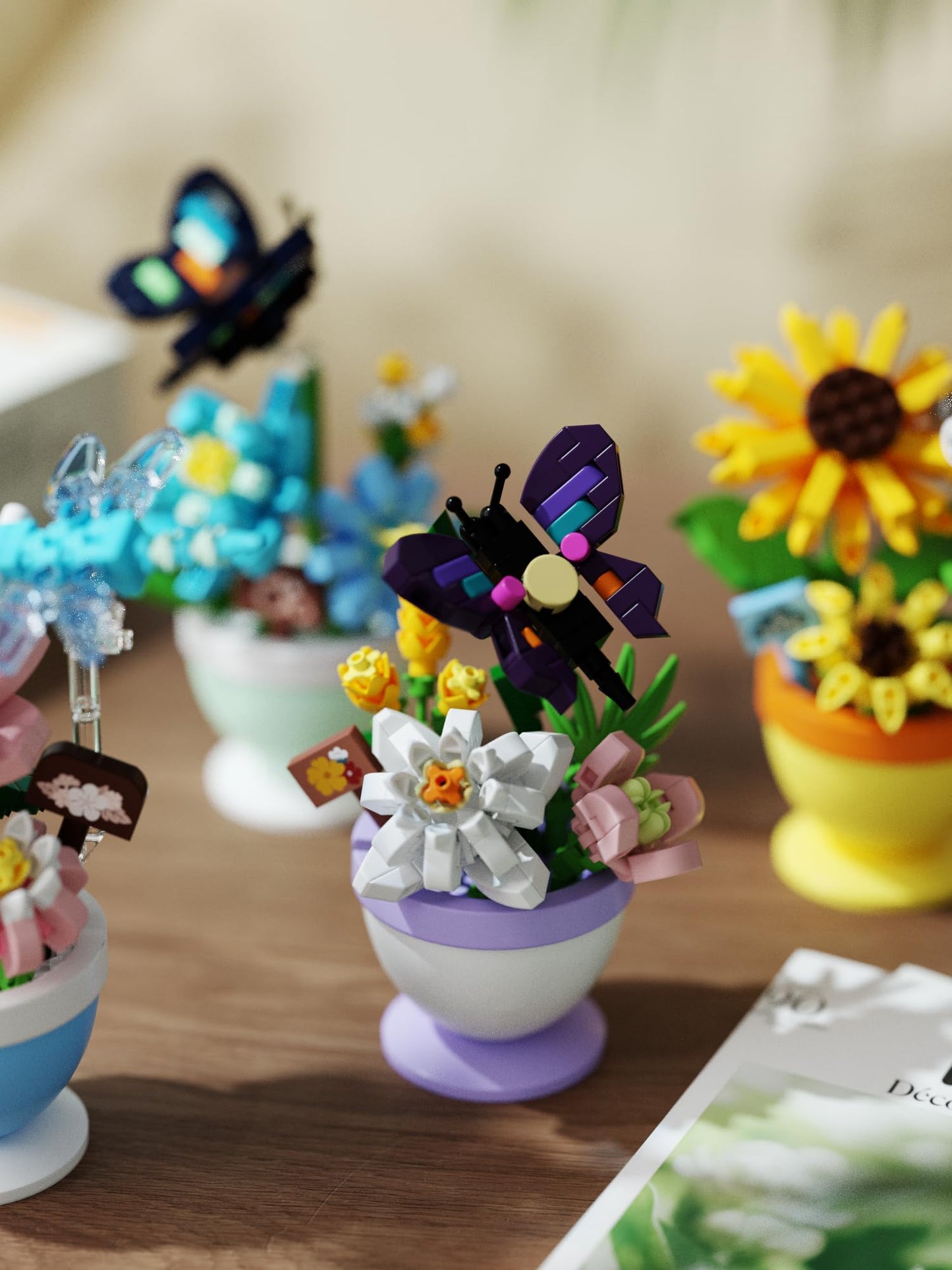 Sacblirr Set of 4 Mini Flower Bonsai with Cute Insects - DIY Potted Plant Building Blocks for Kids and Adults, Botanical Collection Decor Toy