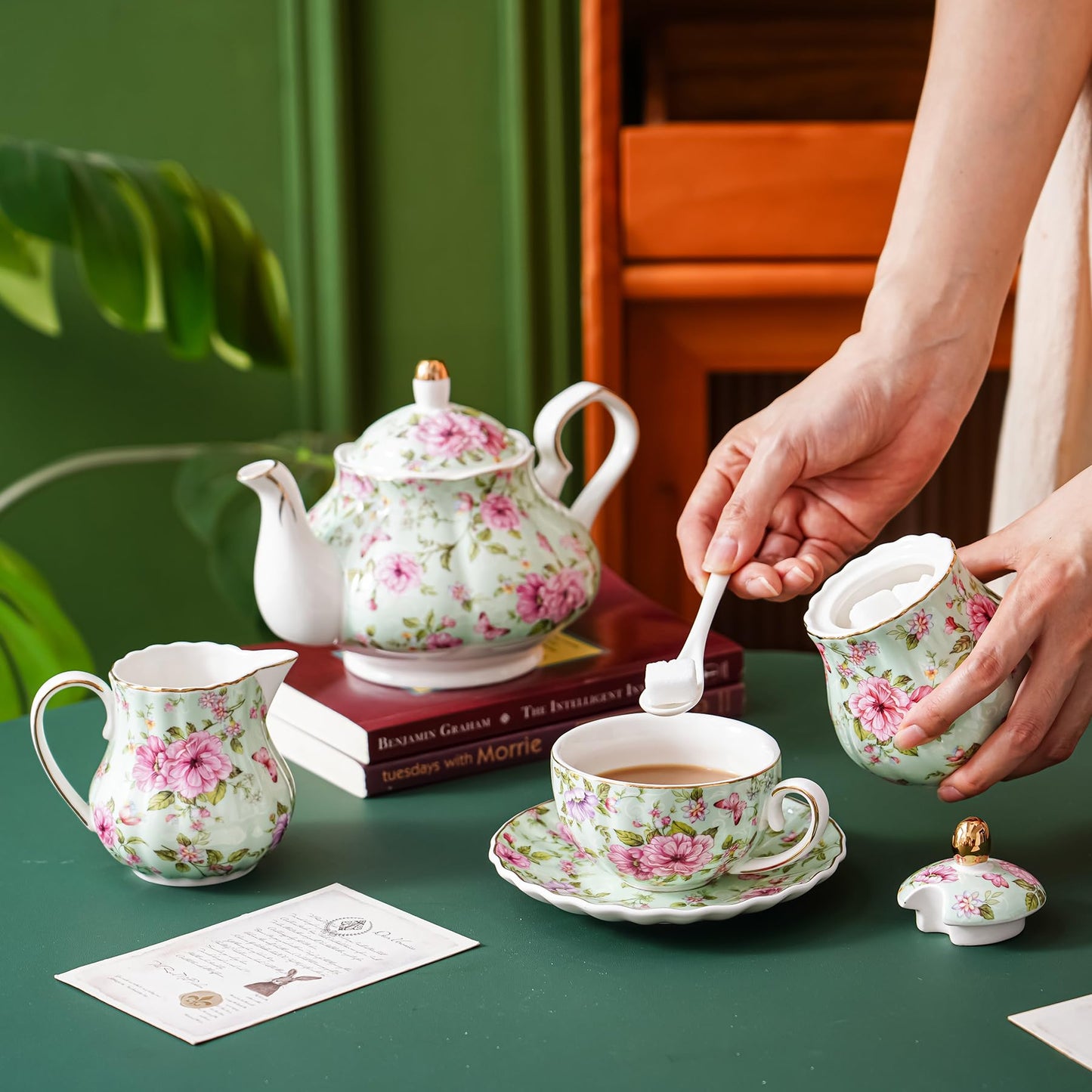 Agyiuns Ceramic Sugar and Creamer Set, 3 Piece Set with Cream Pitcher, Sugar Bowl, Sugar Set with Lid and Spoon (Green)