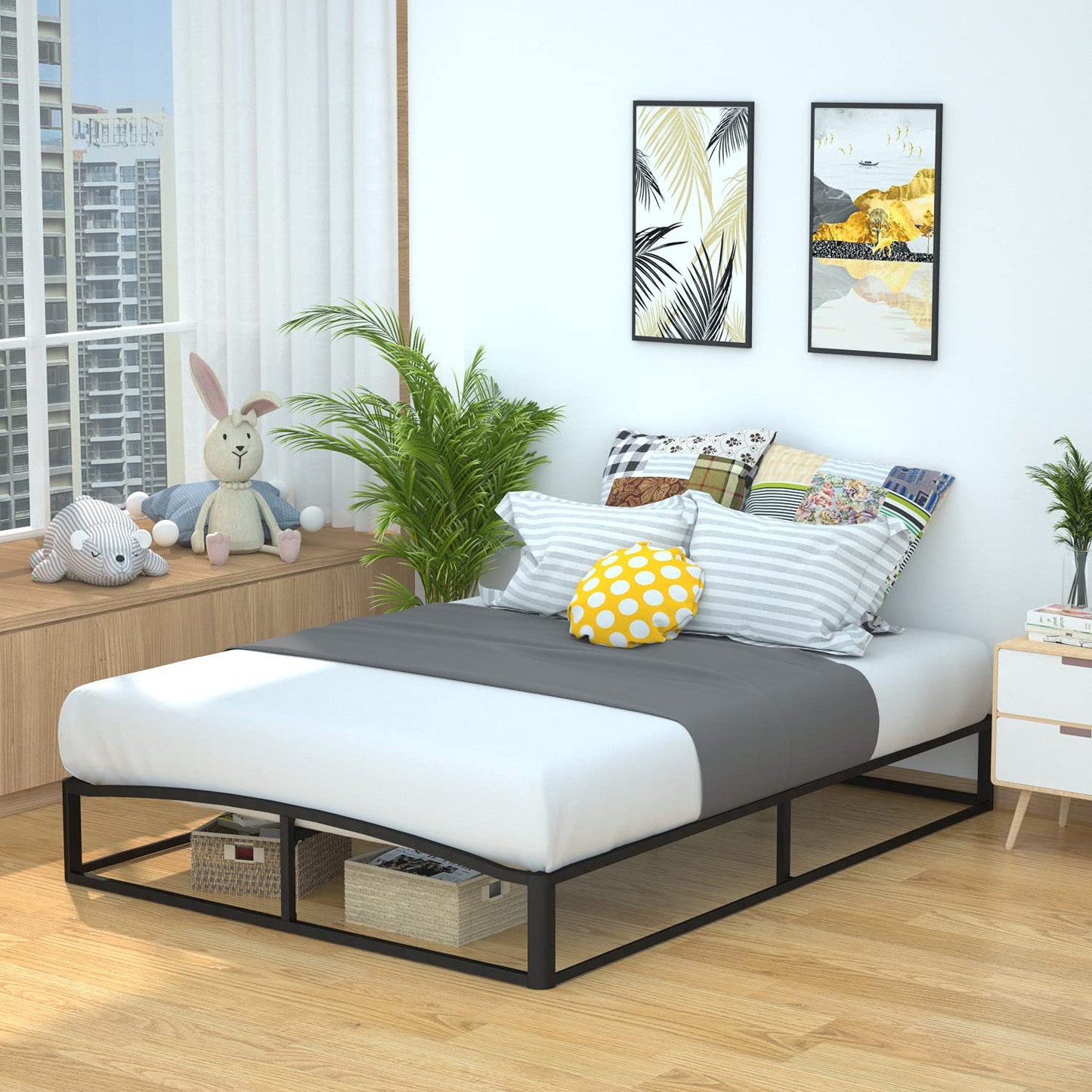 Amazon Basics Metal Platform Bed Frame with Wooden Slats, Sturdy Mattress Support, 10 Inches High, Under-Bed Storage, Full, Black