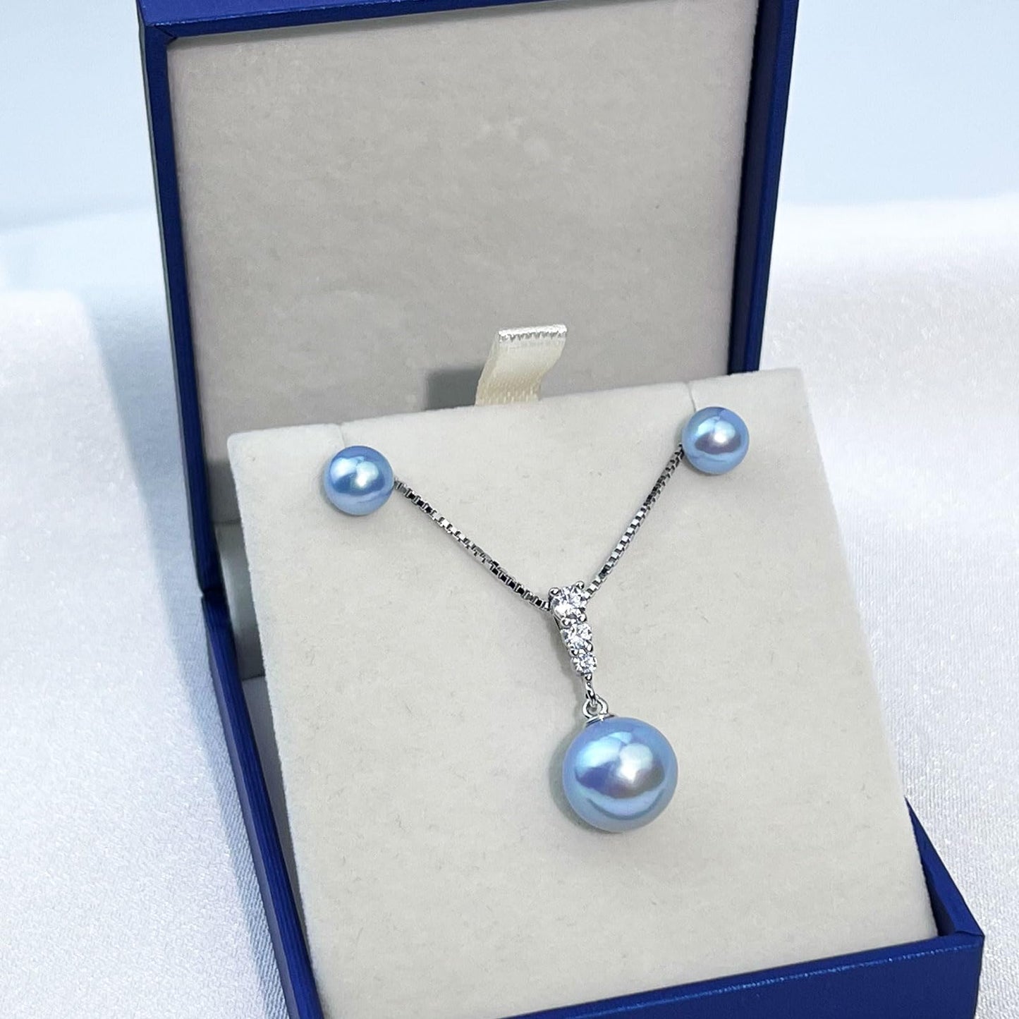 YAMI Blue Pearl Necklace and Earrings Set, Akoya Cultured Blue Pearl Round,925 Sterling Silver Jewelry Set Plated with White Gold, Jewelry Gifts for Women for Anniversary Birthday Christmas Day