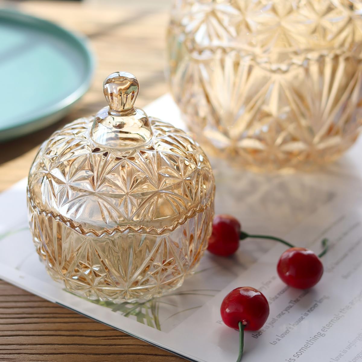 EWEIGEER Amber Crystal Glass Candy Snack Jar Fall Candy Dish Embossed Luxury Cookie Buffet Canister With Lid Jewelry Box
