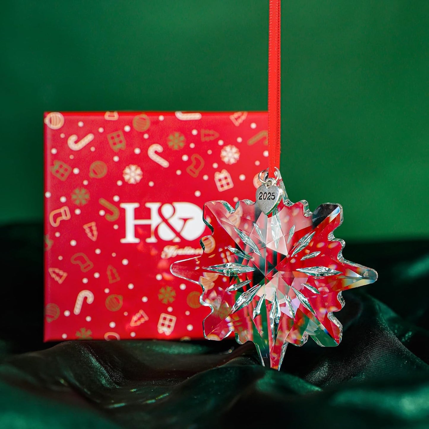 H&D HYALINE & DORA 2025 Crystal Snowflake Ornament Clear Faceted Crystal Snowflake Christmas Ornament Sun Catcher Hanging for Home Decor