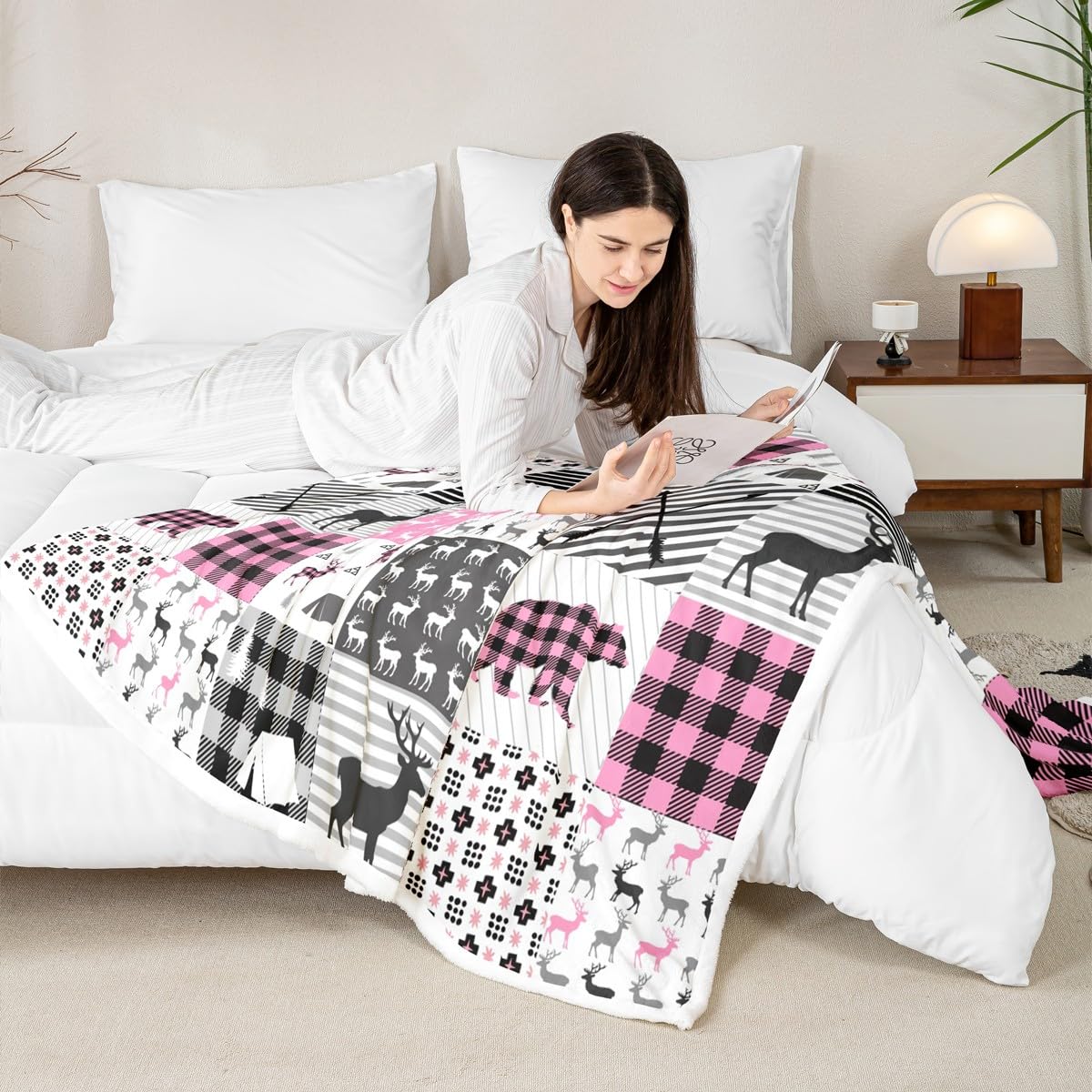 Deer Fleece Throw Blanket for Girls Boys - Pink Plaid Bear Antlers Plush Sherpa for Hunting and Camping - Bear Moose Lodge Patchwork Fuzzy Geometric Room Decor - Baby 30"x40"