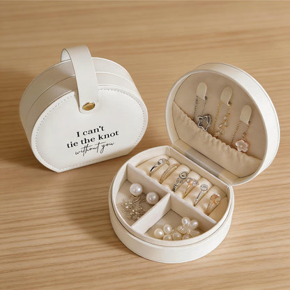 FITVOLL Bridesmaid Proposal Gift Boxes Set of 6, Travel Jewelry Case, White Leather Jewelry Organizer with Handle, Wedding Party Gift – 6 Pack