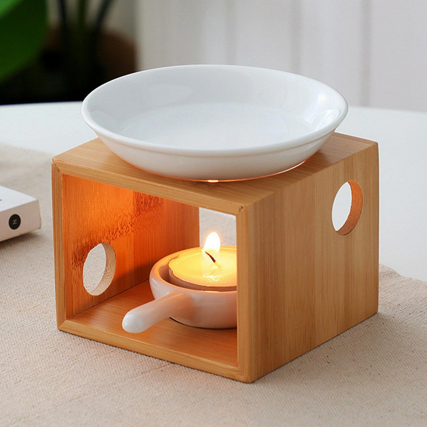 XIHUADOU Wooden Essential Oil Burner, Aromatherapy Burner Oil Warmer Diffuser, WaxMelt Warmer with Tealight Candle Holder for Holiday Home Birthday Wedding Valentine Decoration