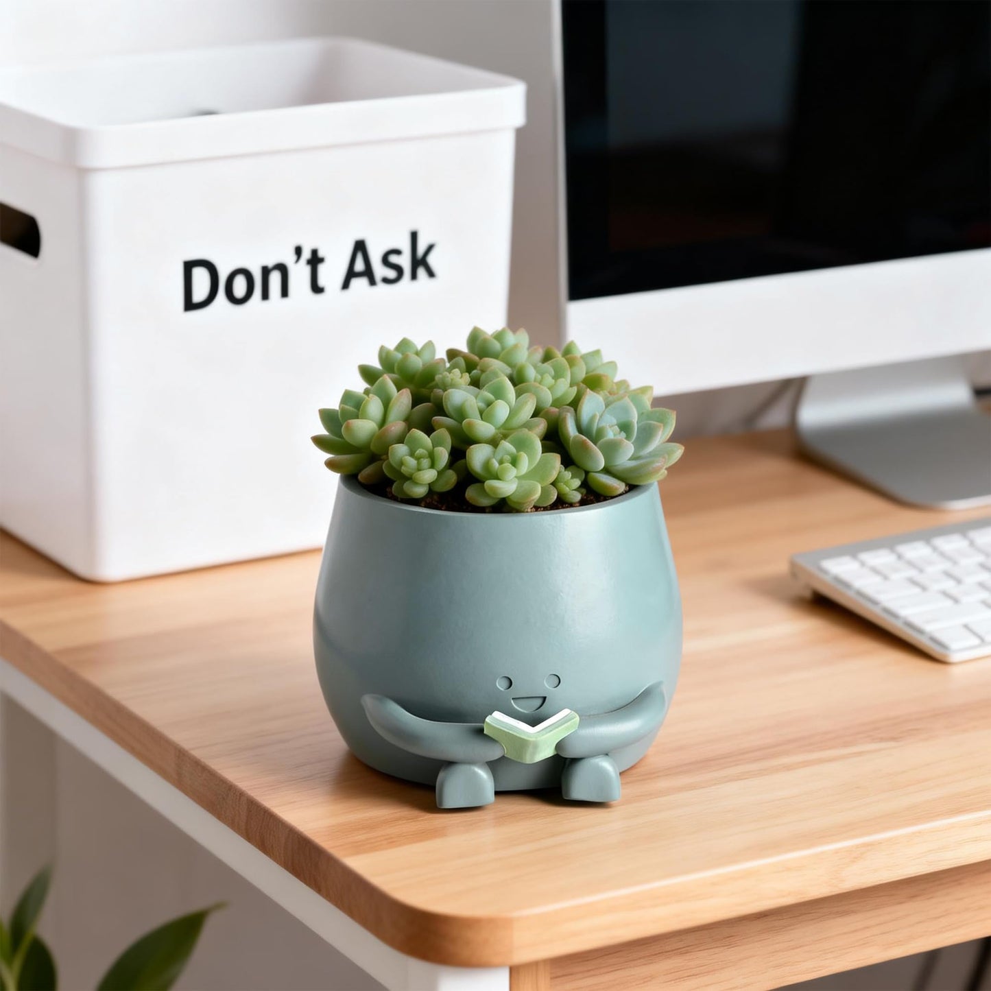 ZSHAWN Smiley Face Planter, Book Lover Plant Pot, Resin Bookworm Planter with Drainage Hole Plug, Cute Reading Succulent Pot Happy Face Indoor Desk Bookshelf Home Decor Blue