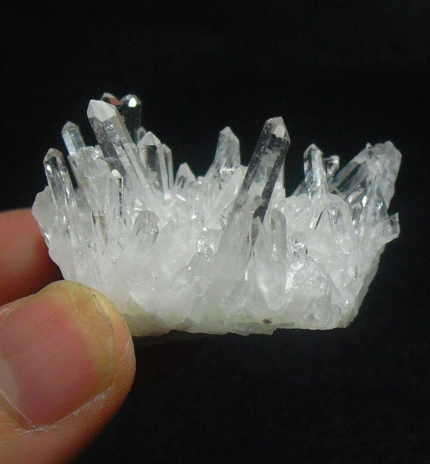 Healing Crystal Stone Natural Clear Quartz Cluster Point Druzy Chakra Reiki Specimen Mineral Collection Decor Gift (Clear 2-3 OZ. 55g - 85g)