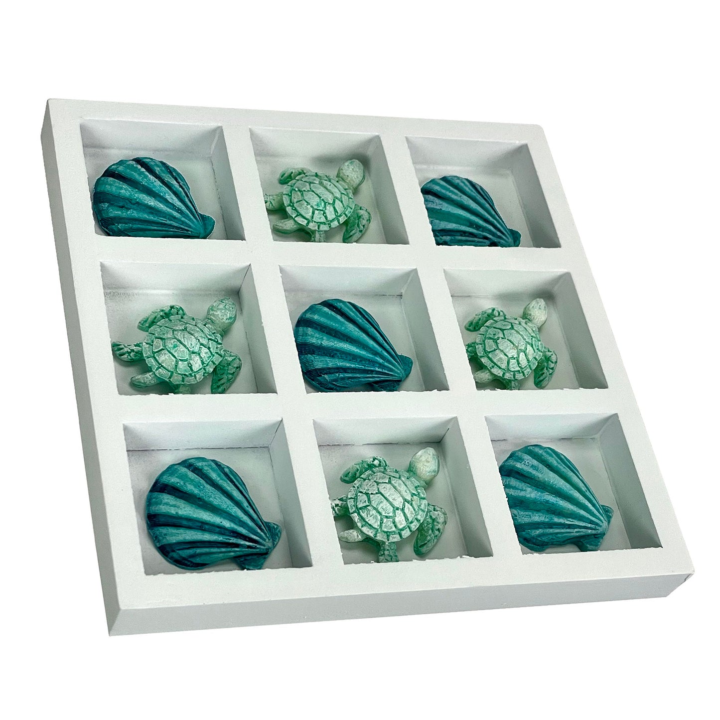 Coastal Shell and Sea Turtle Decorative Sculpture – 7" White Wood Tic Tac Toe Table Accent with Resin Pieces, Beach House Nautical Coffee Table Centerpiece, Ocean Home Decor, Adult Display Art