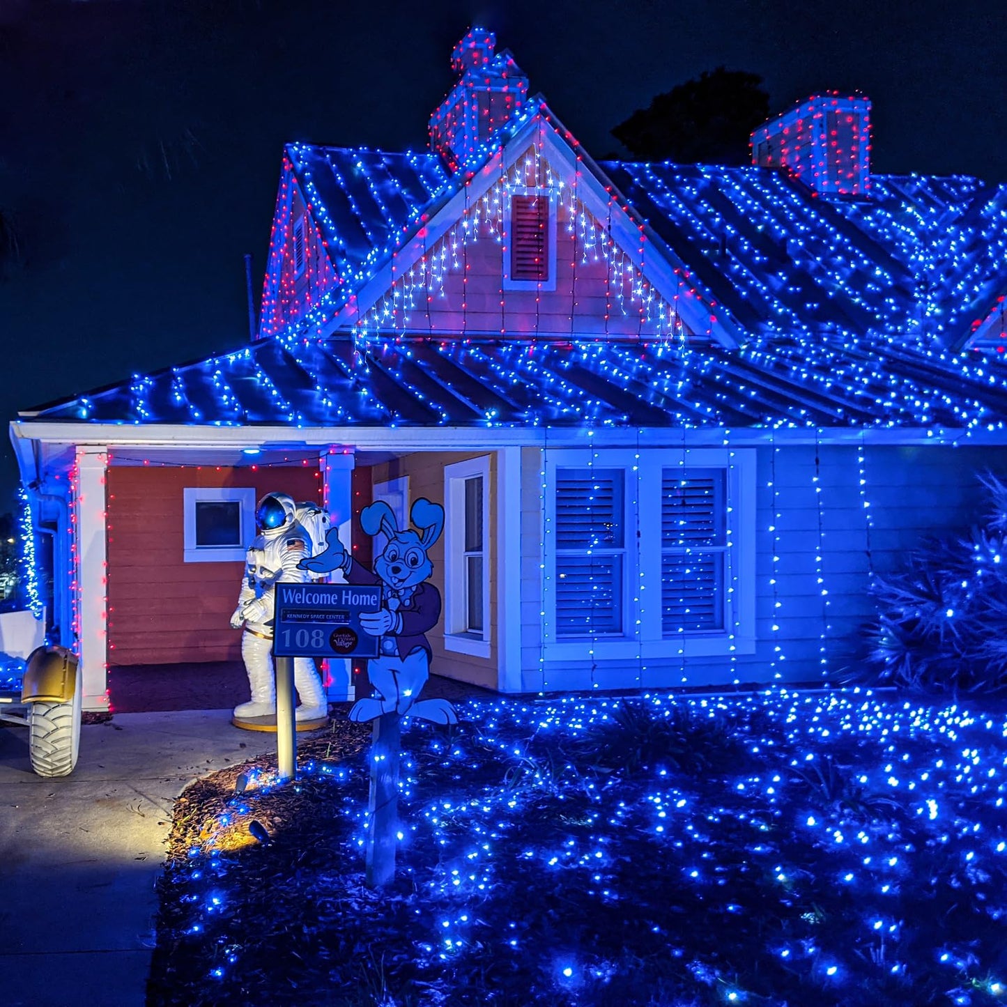300 LED Blue Christmas Lights Outdoor Waterproof, 100ft Extra Long Blue String Lights 8 Modes Plug in Twinkle Fairy Lights with Timer for Indoor Outside Bedroom Christmas Tree Party Decorations