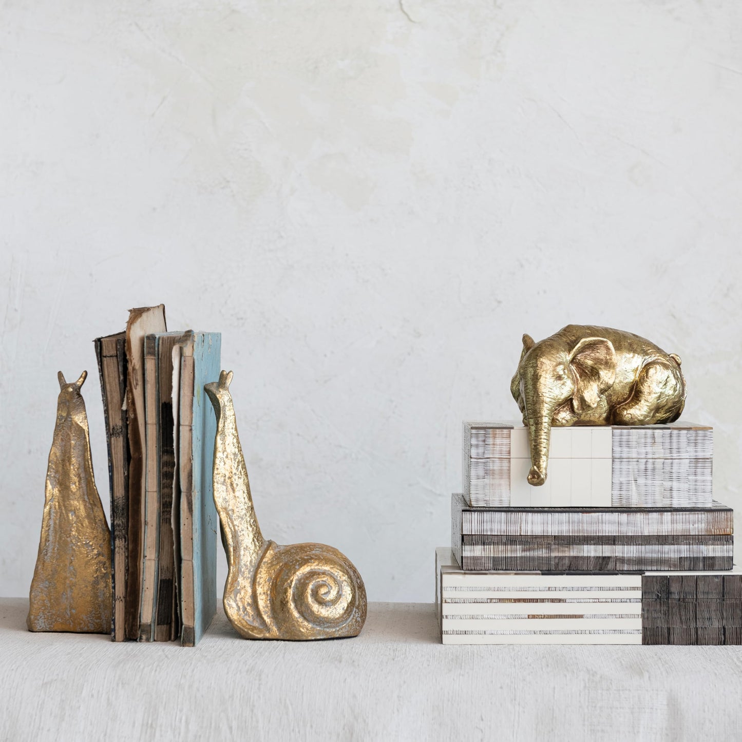 Creative Co-Op Decorative Distressed Cast Metal Snail Bookends, Gold