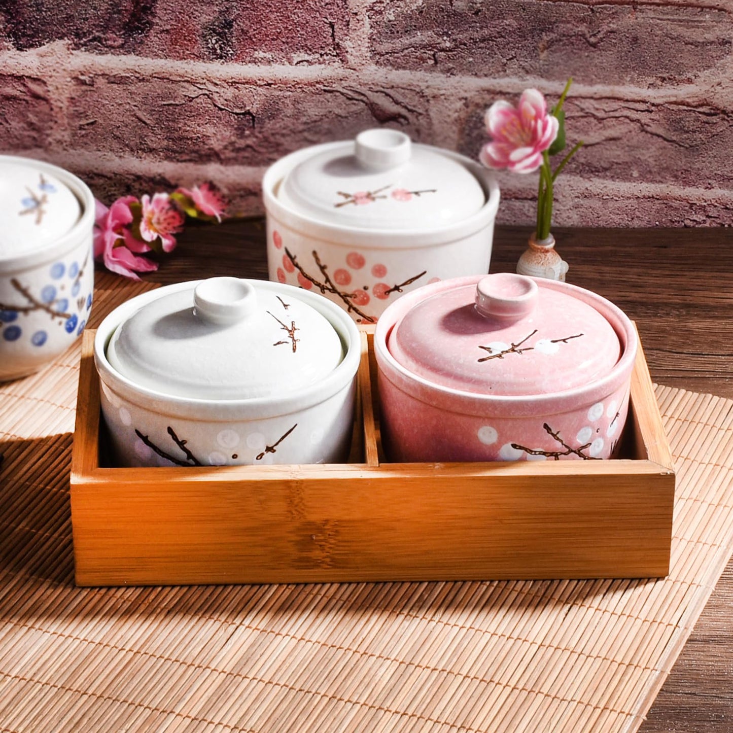 Whitenesser Ceramic Stew Bowl and Condiment Pot Set with Lid and Spoon Set of 2, Multi-Use Hand-Painted Plum Blossom Seasoning Container for Stew, Soup, Salt and Sugar