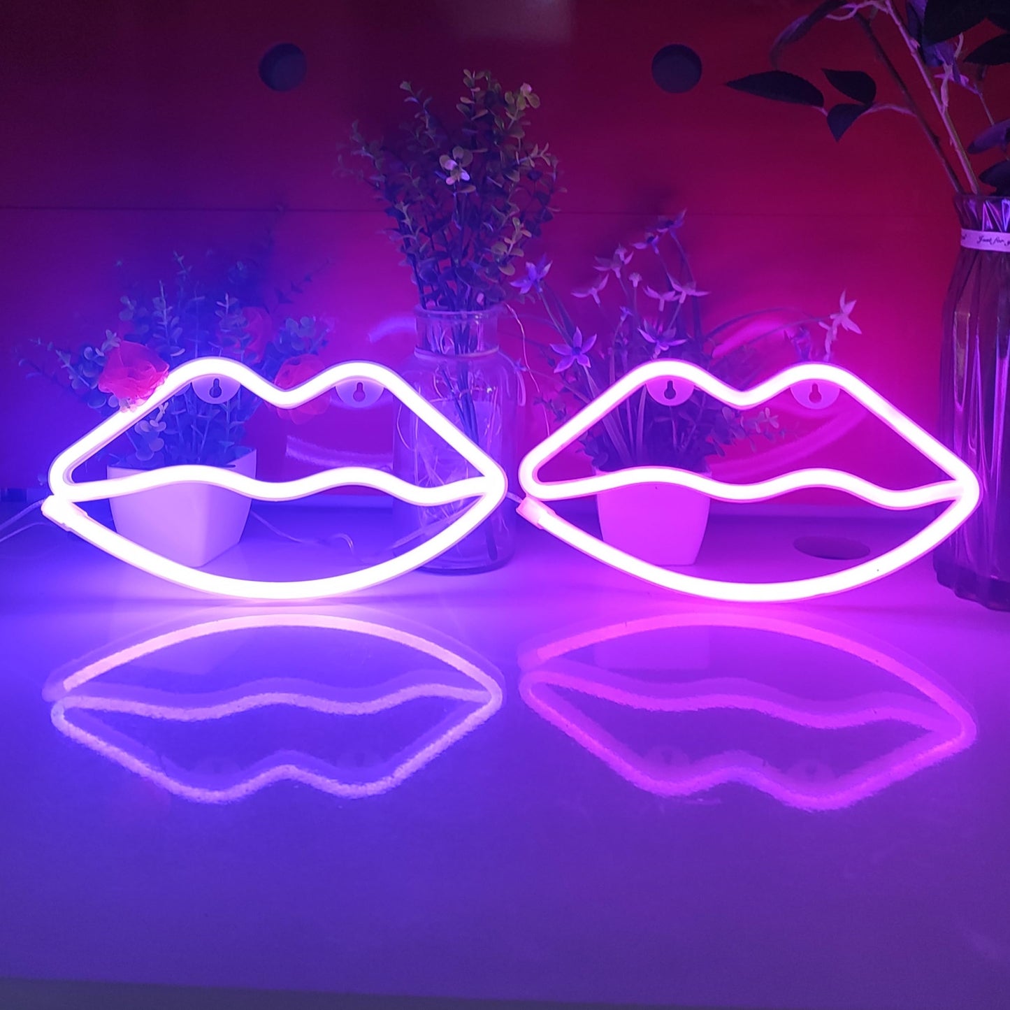 JYWJ Lip Neon Sign,USB or 3-AA Battery Powered Neon Light,LED Table Decoration,Bedroom Wall Decoration,Birthday Gift,Wedding Supplies Business Gift (Purple)