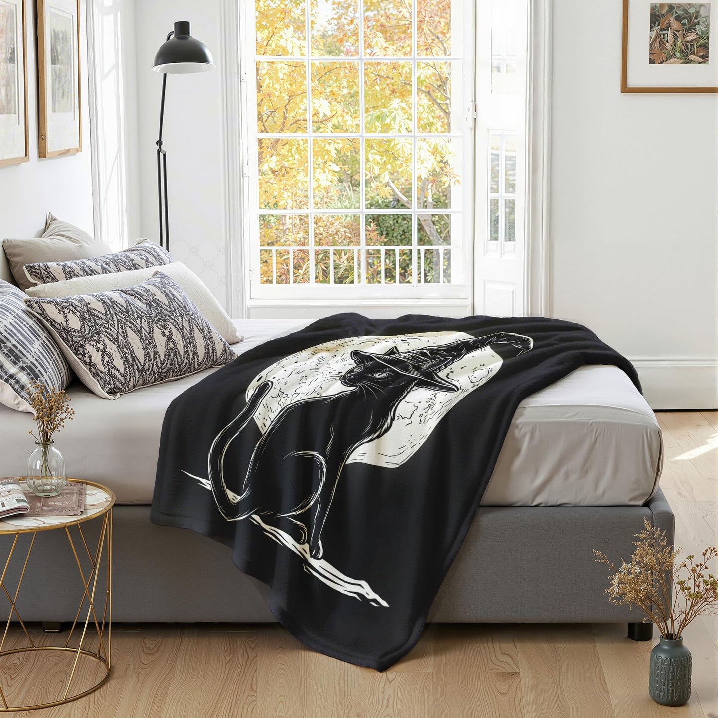 GEDAEUBA Black Cat Blanket Halloween - Witchy Fleece Blanket Throw, Soft Cozy Blankets & Throws for Couch, Bed, and Sofa, 50x70 inches