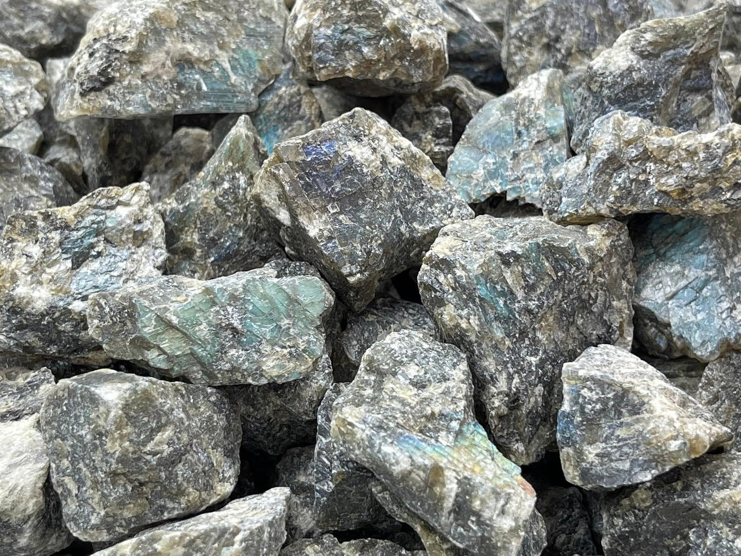GAF TREASURES 1 Pound Raw Labradorite - Natural Labradorite Stone, Natural Rough Labradorite, Labradorite Rough, Labradorite Rocks (Labradorite)