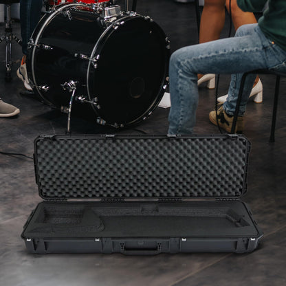 SKB iSeries Roland AX Edge Keytar Hard Case, Waterproof Polypropylene Shell with Foam Interior, TSA Latches and Wheels for Travel Protection
