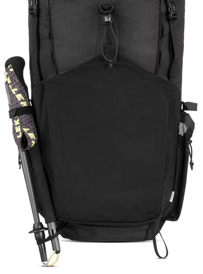 Mammut Ducan 26 – Unisex Outdoor Backpack for Hiking, Running, and Everyday Adventures, Black, 26L