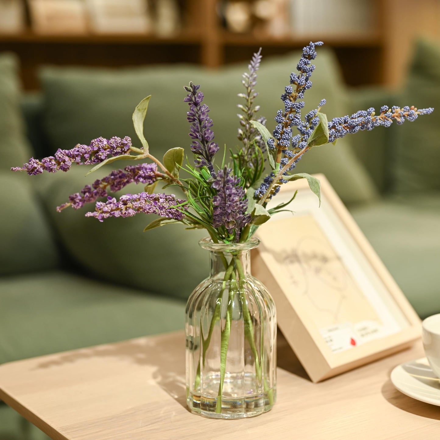Abzo Fake Flowers- Artificial Lavender Plants in Glass Vase with Faux Water,Faux Silk Flowers Fake Plant Decor for Home Office, Bathroom Farmhouse Kitchen Dining Table Decor