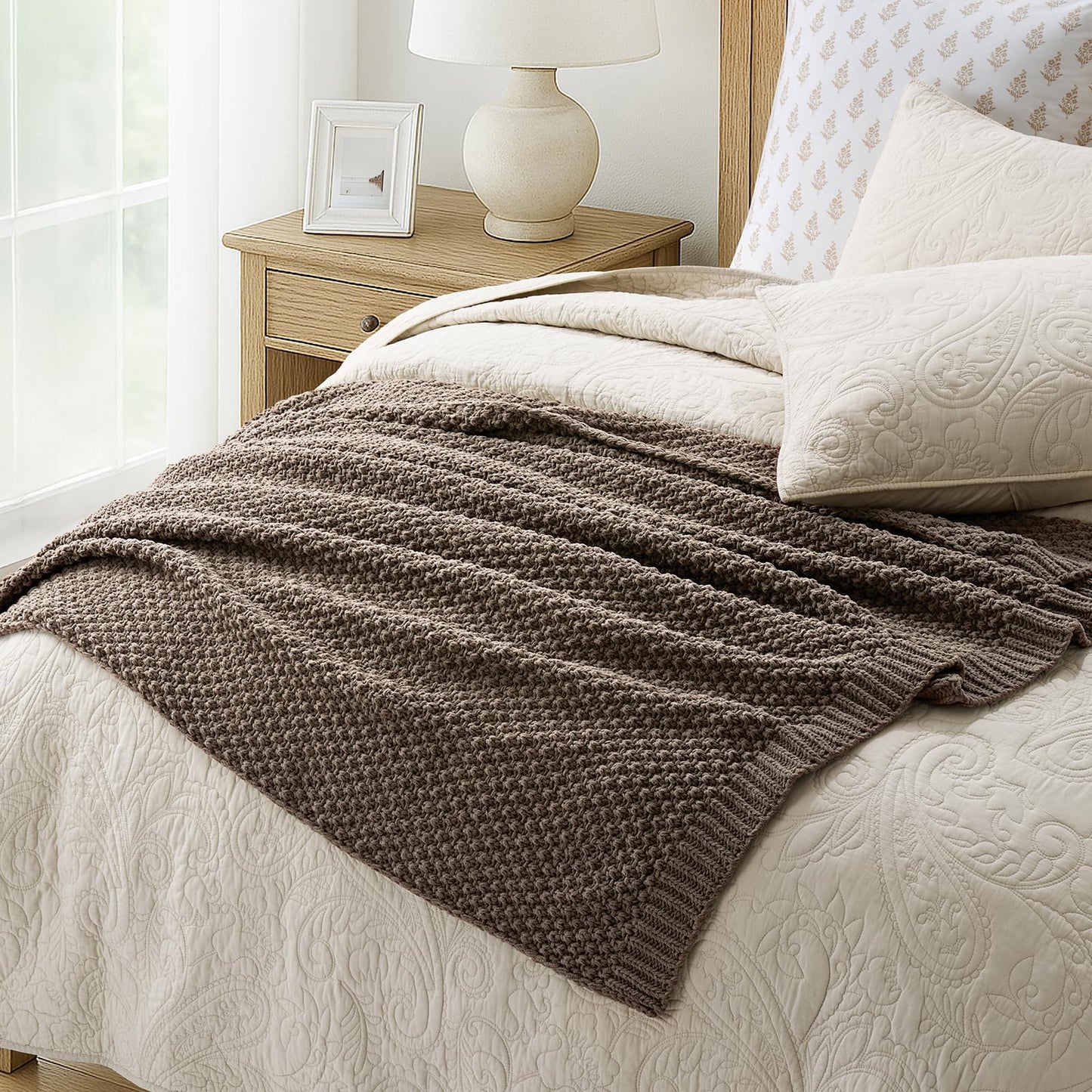 EVERGRACEHOME Chunky Chenille Knit Throw Blanket for Couch, Soft Luxurious Moss Stitch Blankets for Bed, Cozy Decorative Farmhouse Knitted Throws for Sofa, Mocha Brown, 50" x 60"