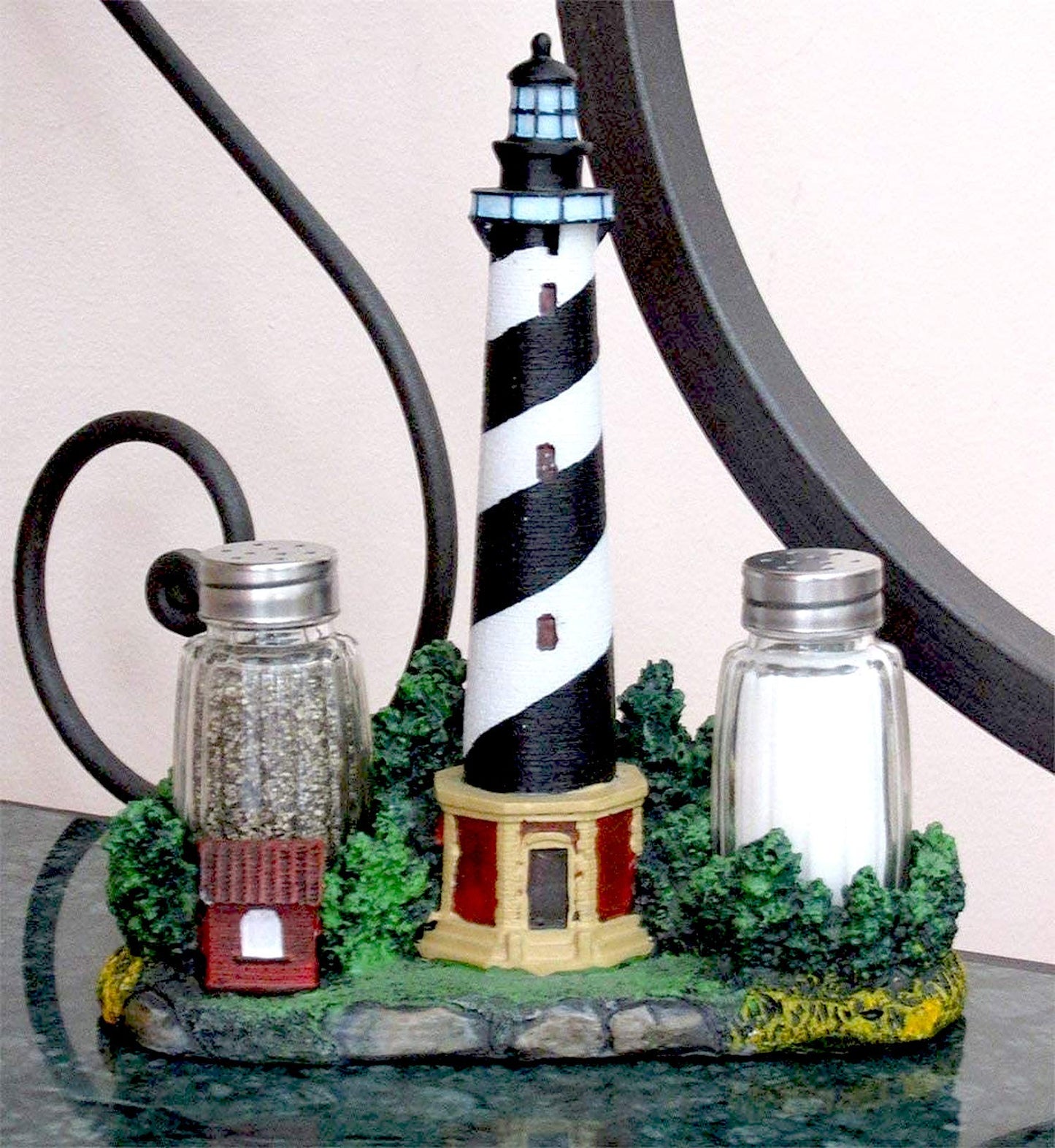 Nautical Cape Hatteras Lighthouse Glass Salt and Pepper Shaker Set Figurine with Holder in Decorative Kitchen Decor Sculptures and Collectible Coastal Gifts