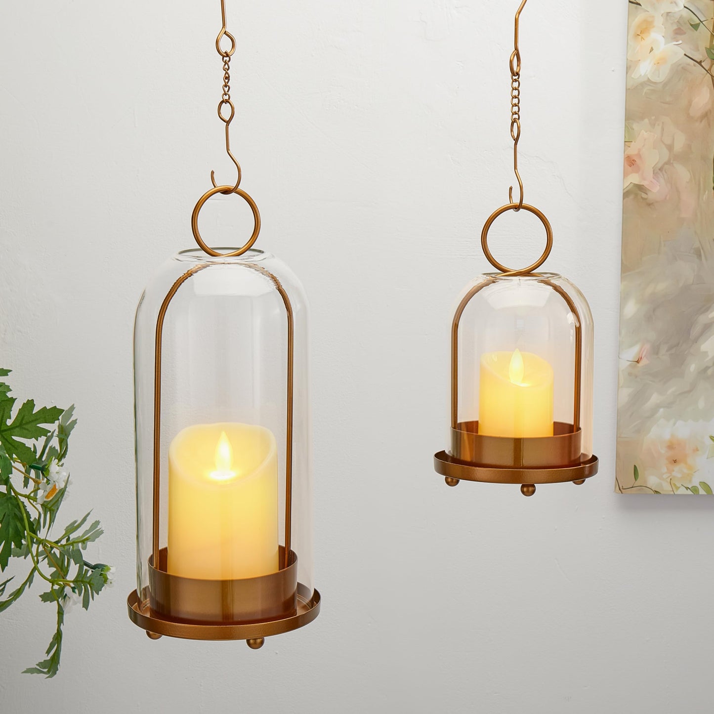 ECLSDL Hurricane Glass Candle Holders for Pillar Candles Set of 2 (5" & 4" Wide), Gold Metal Candlestick Holders, Modern Decorative Centerpiece Lanterns for Table Mantel Wedding Housewarming Gift