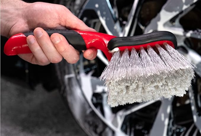 Mothers Car Wash Brush, Wheel and Fender Brush, Short Handle Tire Cleaner
