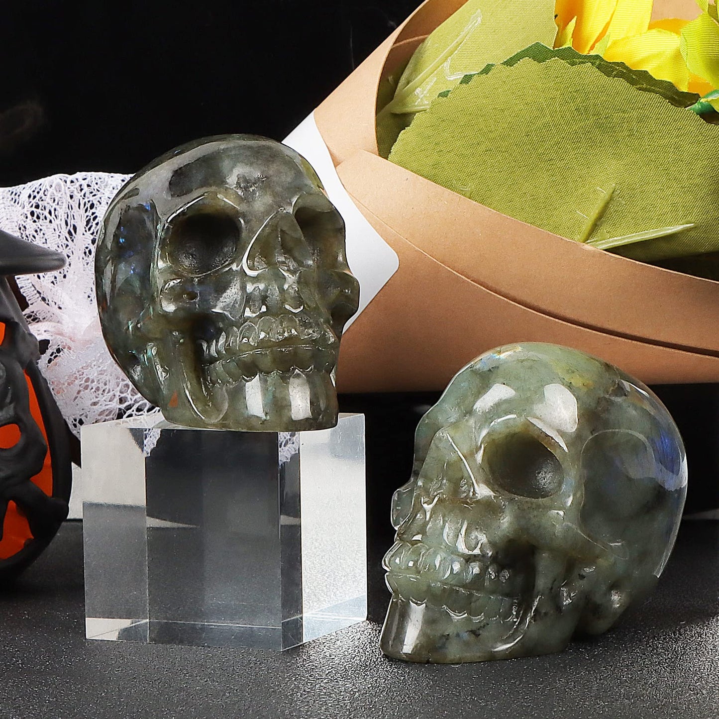 Hxswkk Labradorite Crystal Skull Statue Hand Carved Gemstone Collection Skulls Ornament for Home Office Decor Stone Figurines 3"
