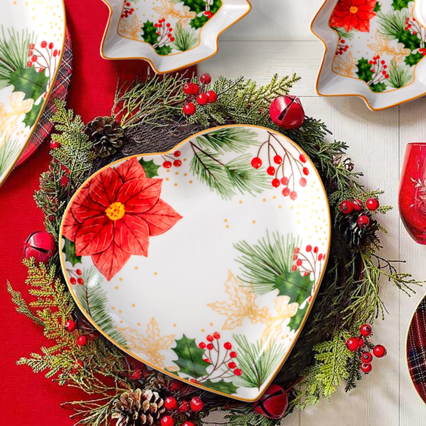8 Inch Heart Shape Plate with Christmas Pattern, Ceramic Tray for Serving Appetizer, Cake, Candy and Holiday Dishes, for Holiday Table, Christmas Party or Festival Celebrations, Set of 2, Red Berries
