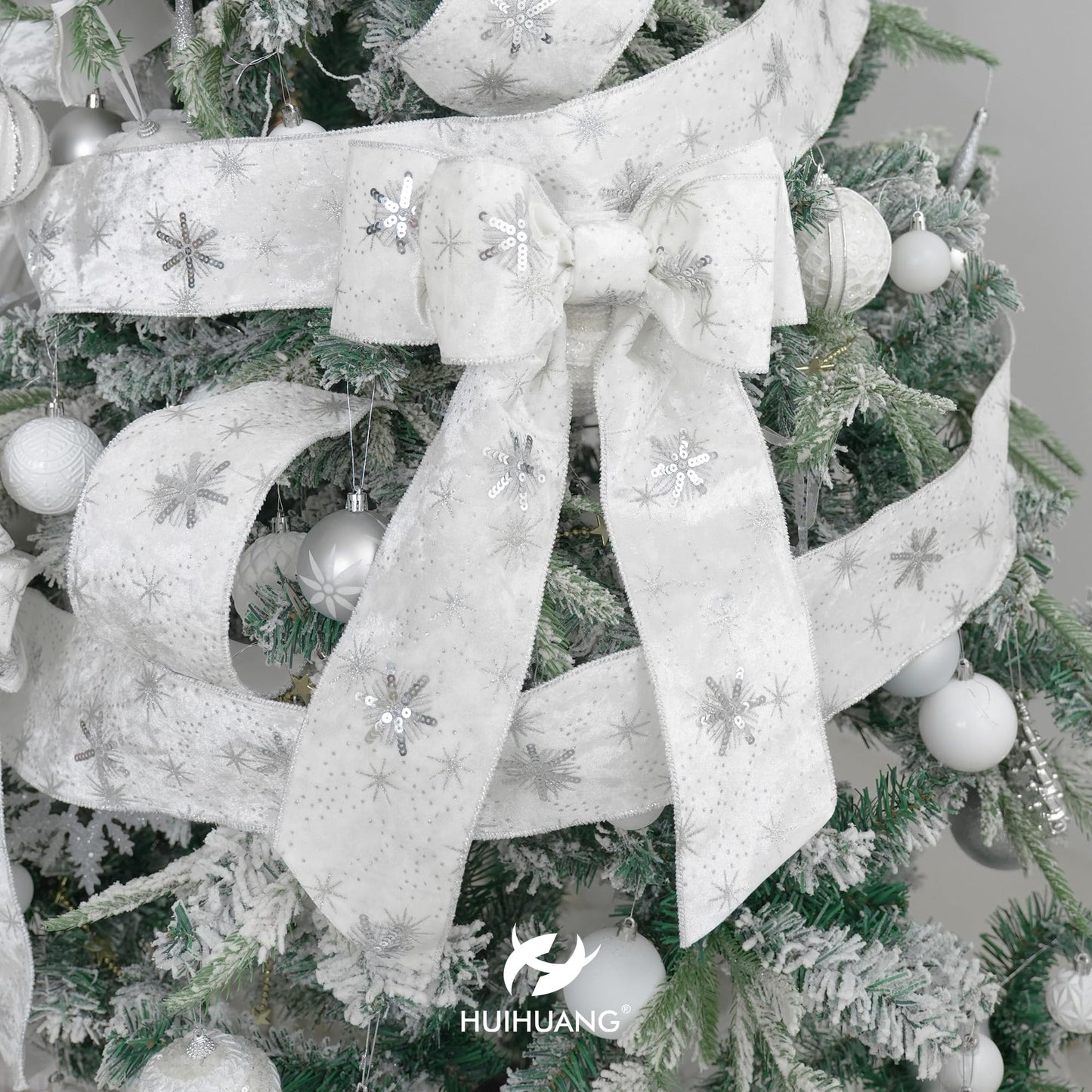 HUIHUANG White Christmas Ribbon 4 Inch Velvet Wired With Sequin Snowflakes - Silver and White for Tree Decoration, Top Bows, Garlands, Staircases, Wreaths - 10 Yards