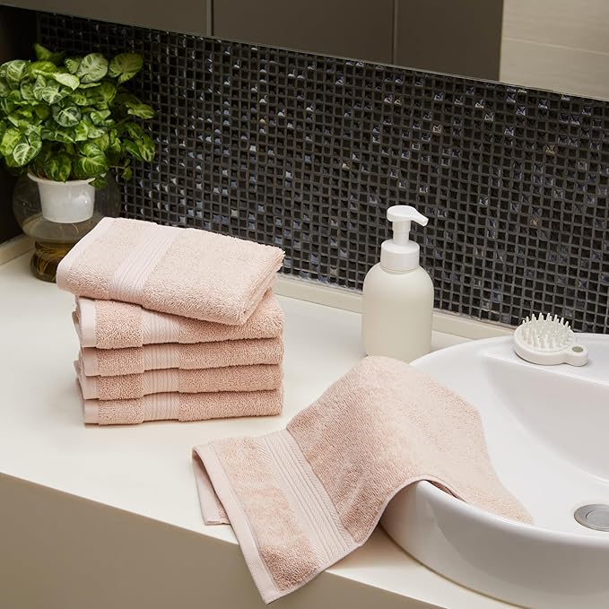 Amazon Basics Fade-Resistant 100% Cotton Hand Towel, Blush Pink