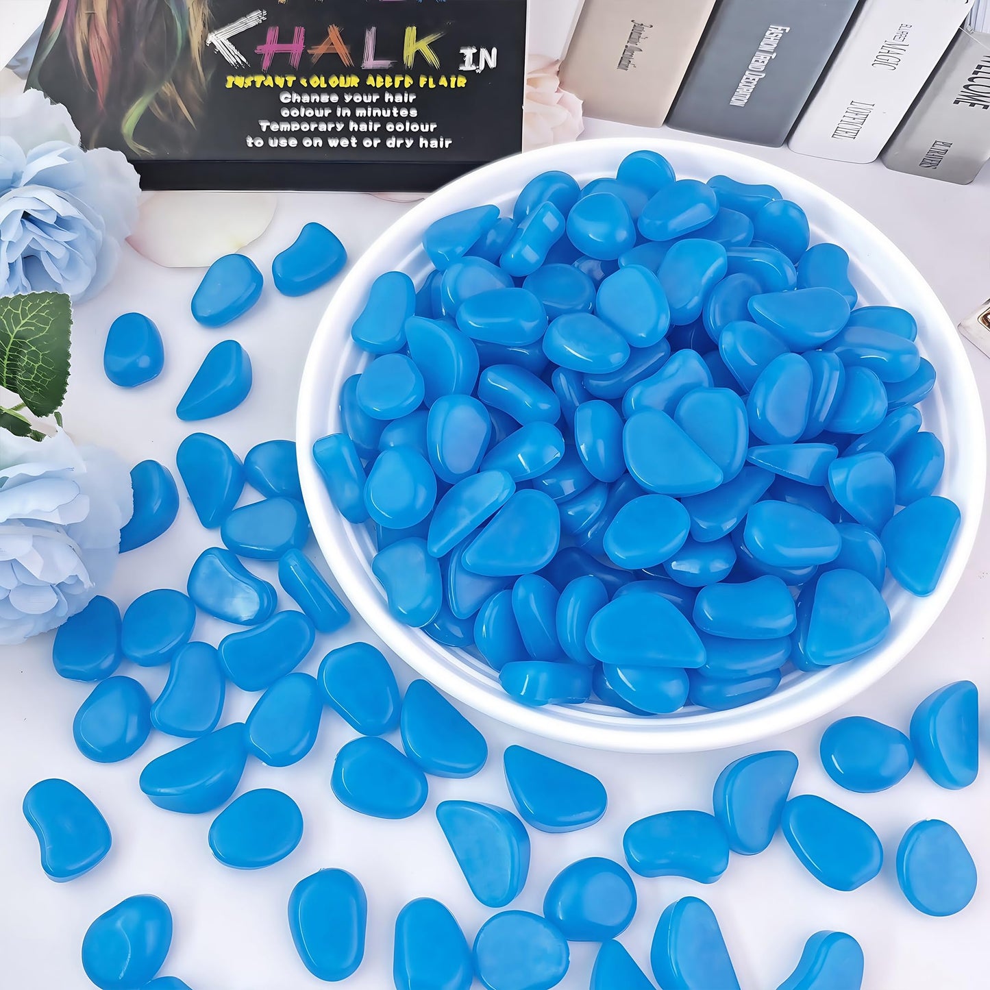200PCS 1-1.2" Blue Glow in The Dark Pebbles Fish Tank Rocks Outdoor Glowing Rocks Luminous Stones for Walkway Pathway Backyard Glow in The Dark Rocks for Garden
