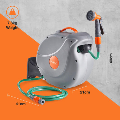 VonHaus Hose Reel 20m – Wall Mounted Hose Reel for Garden, Retractable, Auto Lock and Auto Rewind, Includes Wall Fixings and 8 Function Spray Gun, 180° Pivot Swivelling, Long Reach, Outdoor Watering