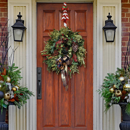 WKHOMEDECO 2 Pack Candy Cane Wreath Hangers for Front Door,Christmas Decoration Metal Over The Door Wreath Hanger Ornament,Door Wreath Hanger
