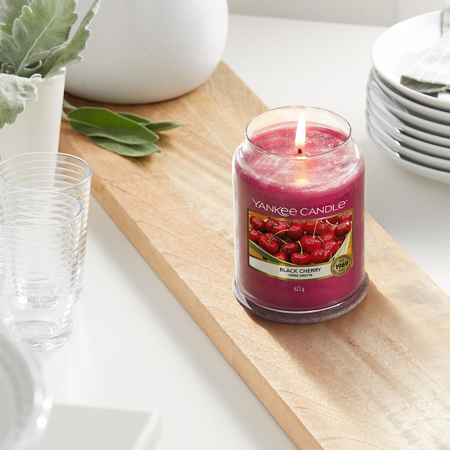 Yankee Candle Scented Candle | Black Cherry Large Jar | Long Burning Candles: up to 150 Hours | Perfect Gifts for Women