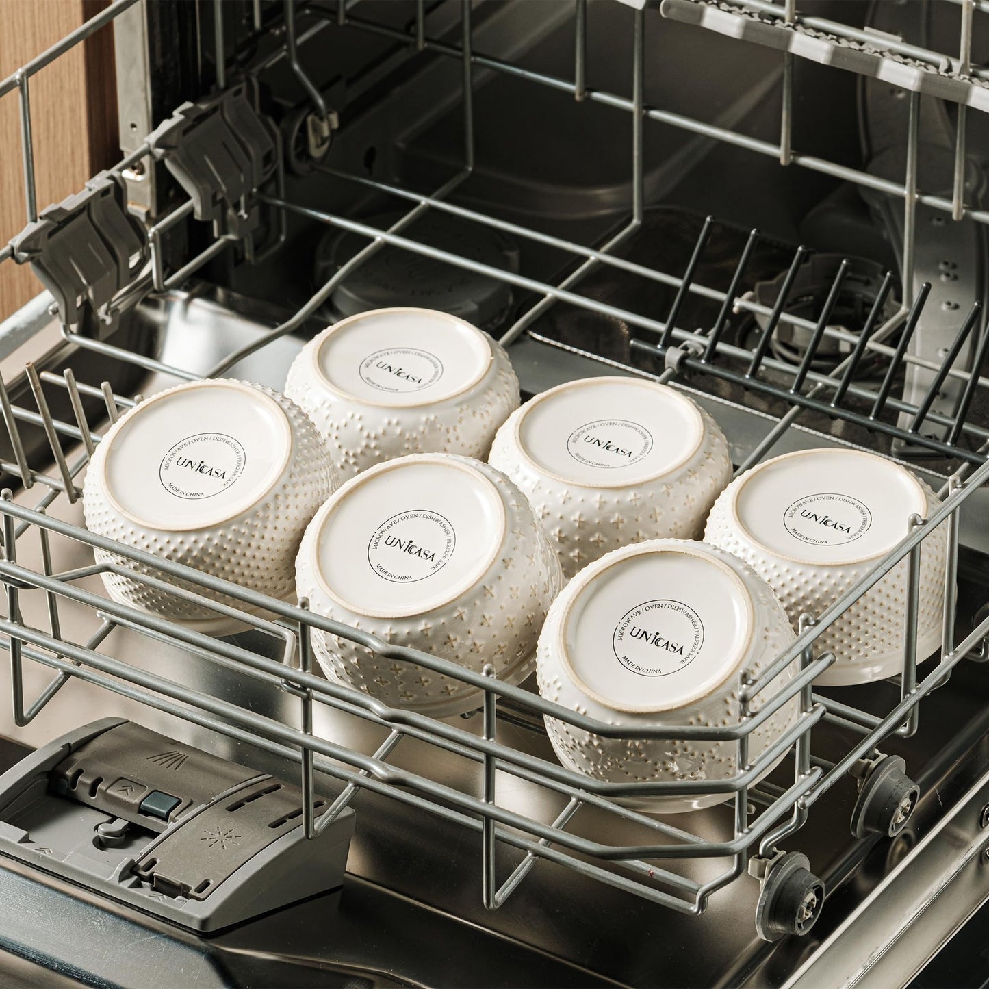 UNICASA Ramekins 4 oz, Set of 6, Thick Wall Ceramic Baking Dishes for Creme Brulee, Dips, Non-Toxic, Dishwasher & Oven Safe, Farmhouse Individual Dessert Cups