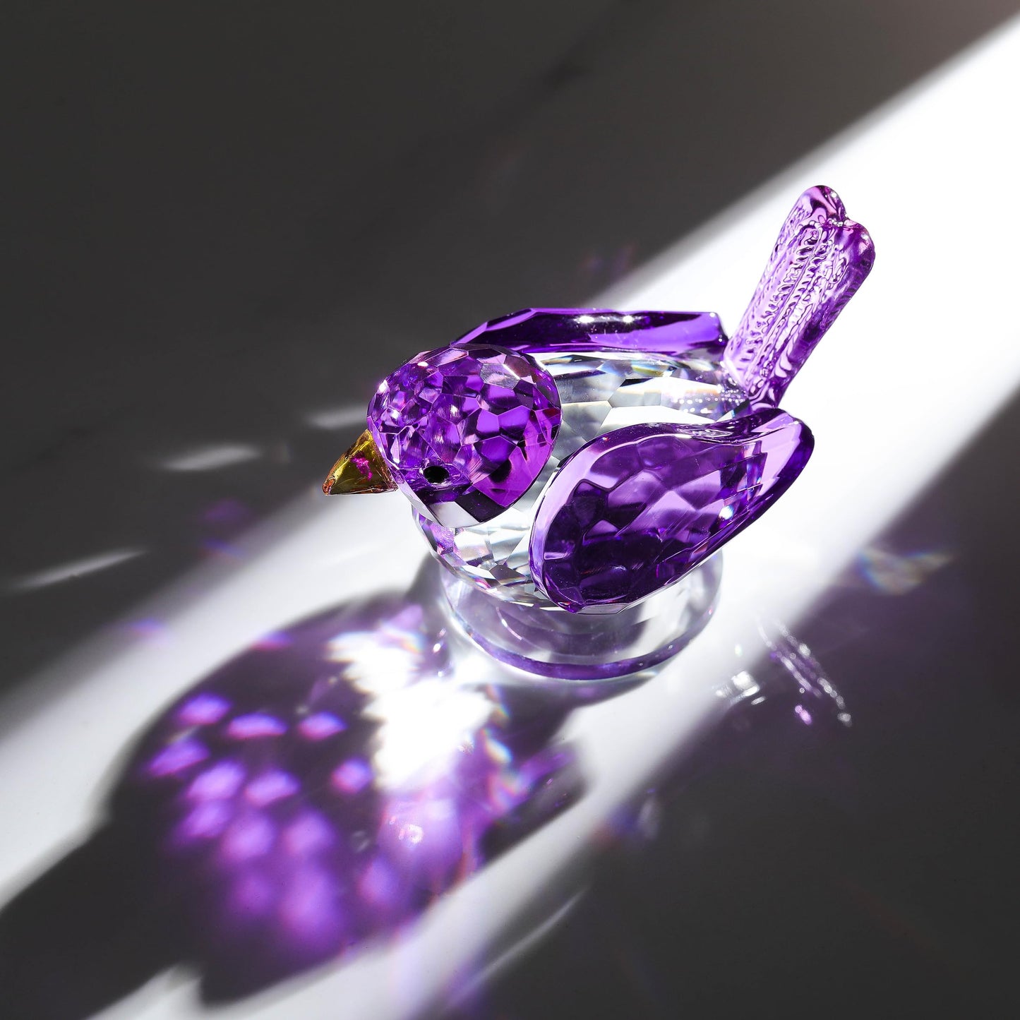 Qianwei Purple Crystal Bird Figurine Collectible - Handmade Glass Animals Figurines Crystal Office Desk Table Home Decor Paperweight