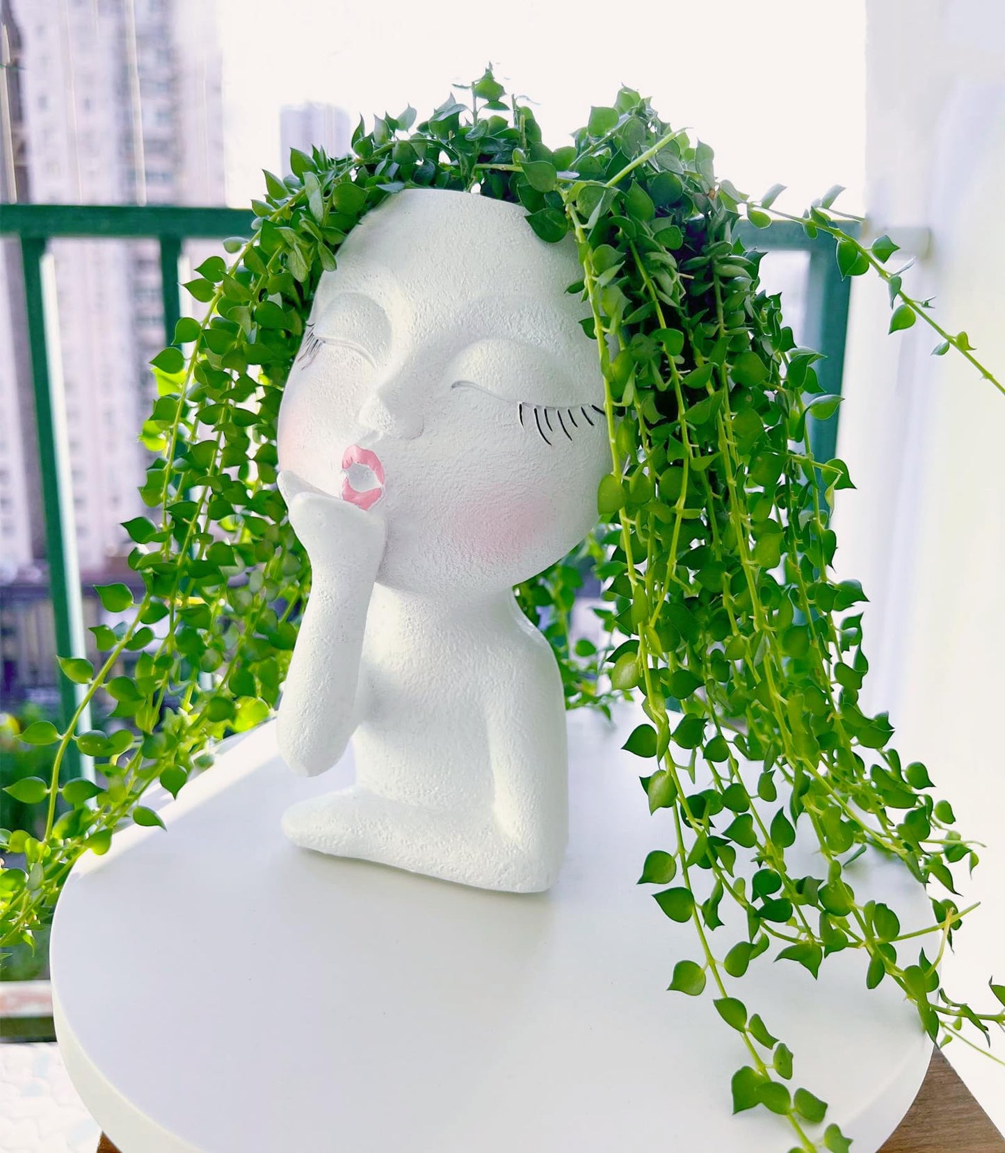 EylbKey Handmade Face Flower Pots Standing Air Kiss Head Planter Pot for Trailing Plants Cute Succulent Planter Resin Planters Funny Face Planters with Anti-Friction Pads White 1Pack