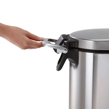simplehuman CW1886 30L 15KG Large Pet Dog Dry Food Storage Container Bin, Lid-Mounted Measuring Scoop, Airtight Seal, Pet-Proof Lock, Removable BPA-Free Inner Bucket, Brushed Stainless Steel