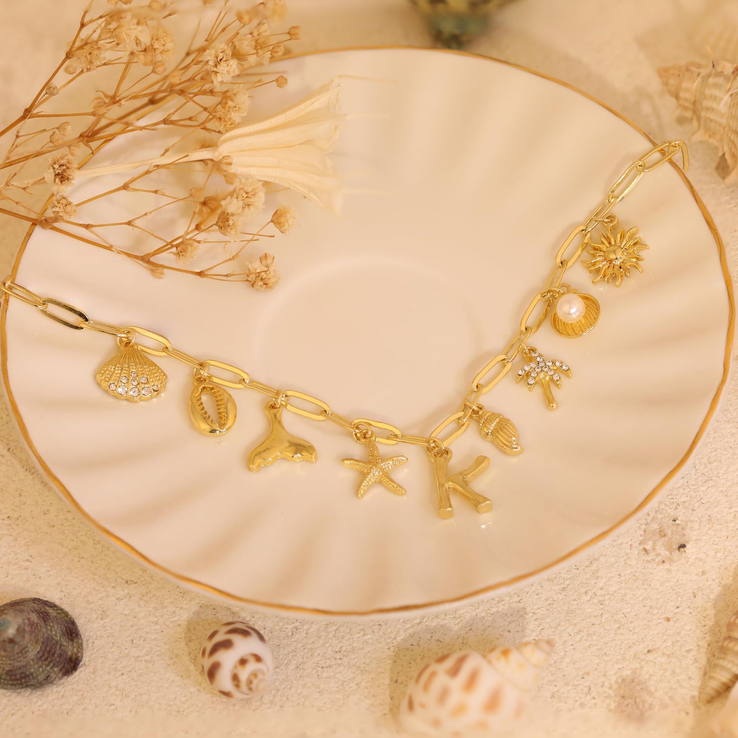 JALZEMPL Initial Charm Necklaces For Women Shell Letter Paperclip Chain Seashell Starfish Beach Summer Pendant Boho Surfer 14K Gold Plated Jewelry Gift (P)
